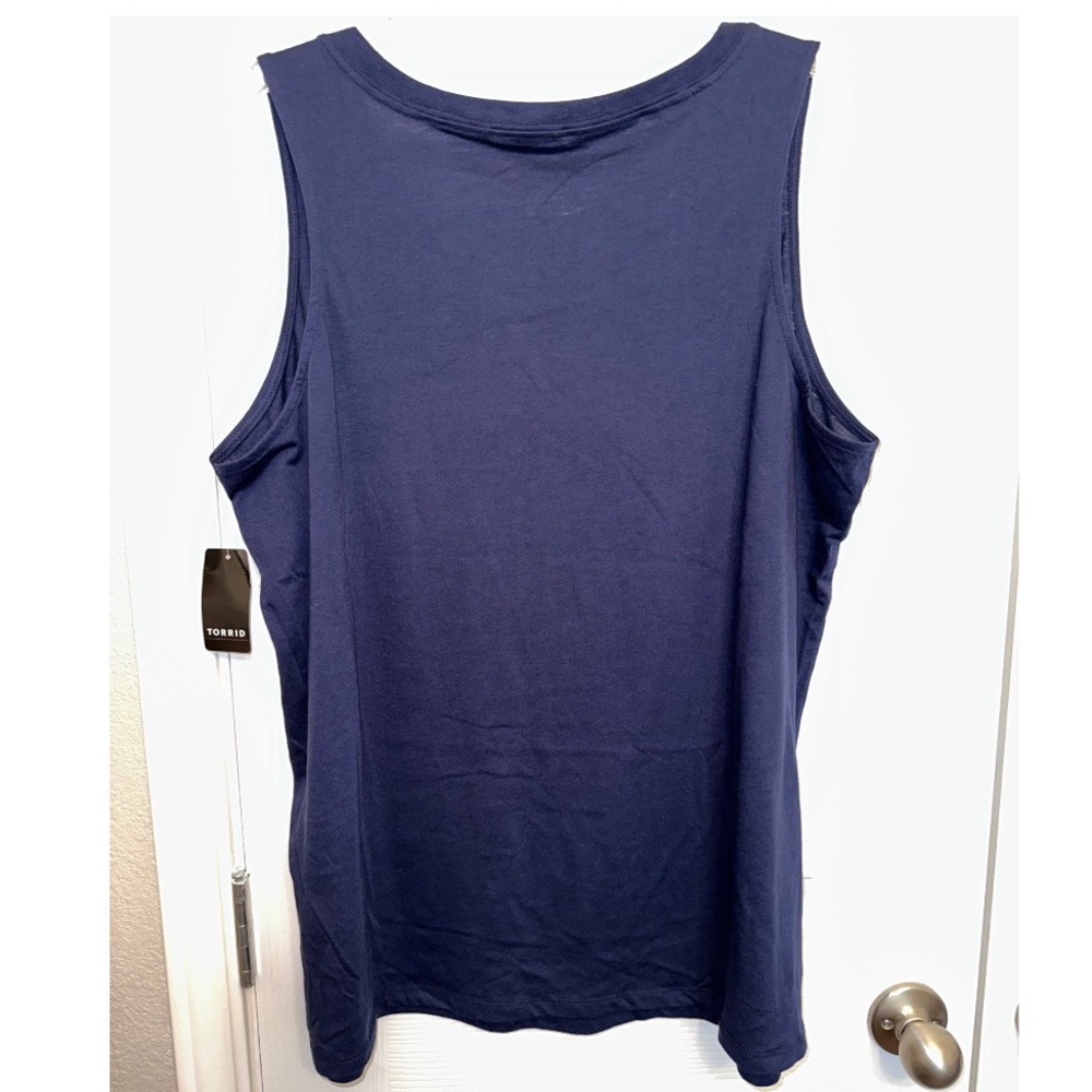 Torrid 1X Cotton NASA Navy Split Neck Graphic Tank Top NWT - Picture 6 of 11